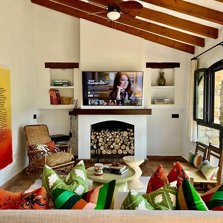 Villa Enri Villa Y Casita Con Piscina Y Jacuzzi Parcent المظهر الخارجي الصورة