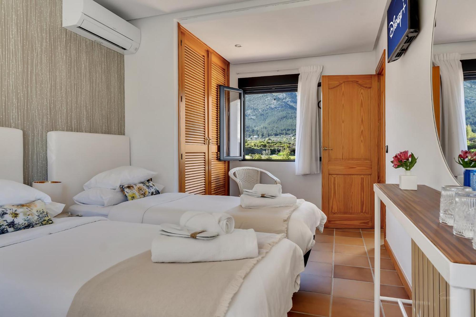 Villa Enri Villa Y Casita Con Piscina Y Jacuzzi Parcent المظهر الخارجي الصورة