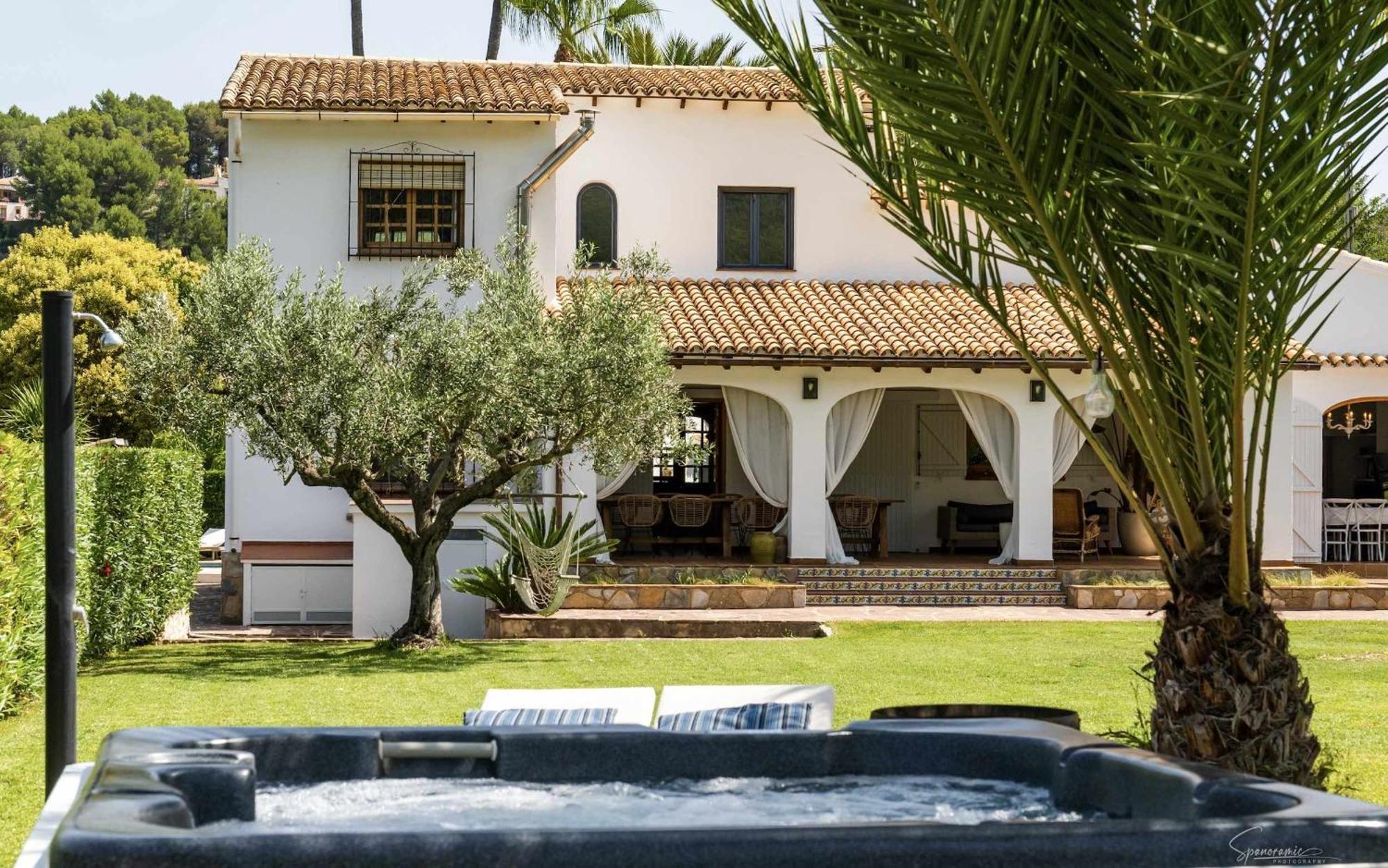 Villa Enri Villa Y Casita Con Piscina Y Jacuzzi Parcent المظهر الخارجي الصورة